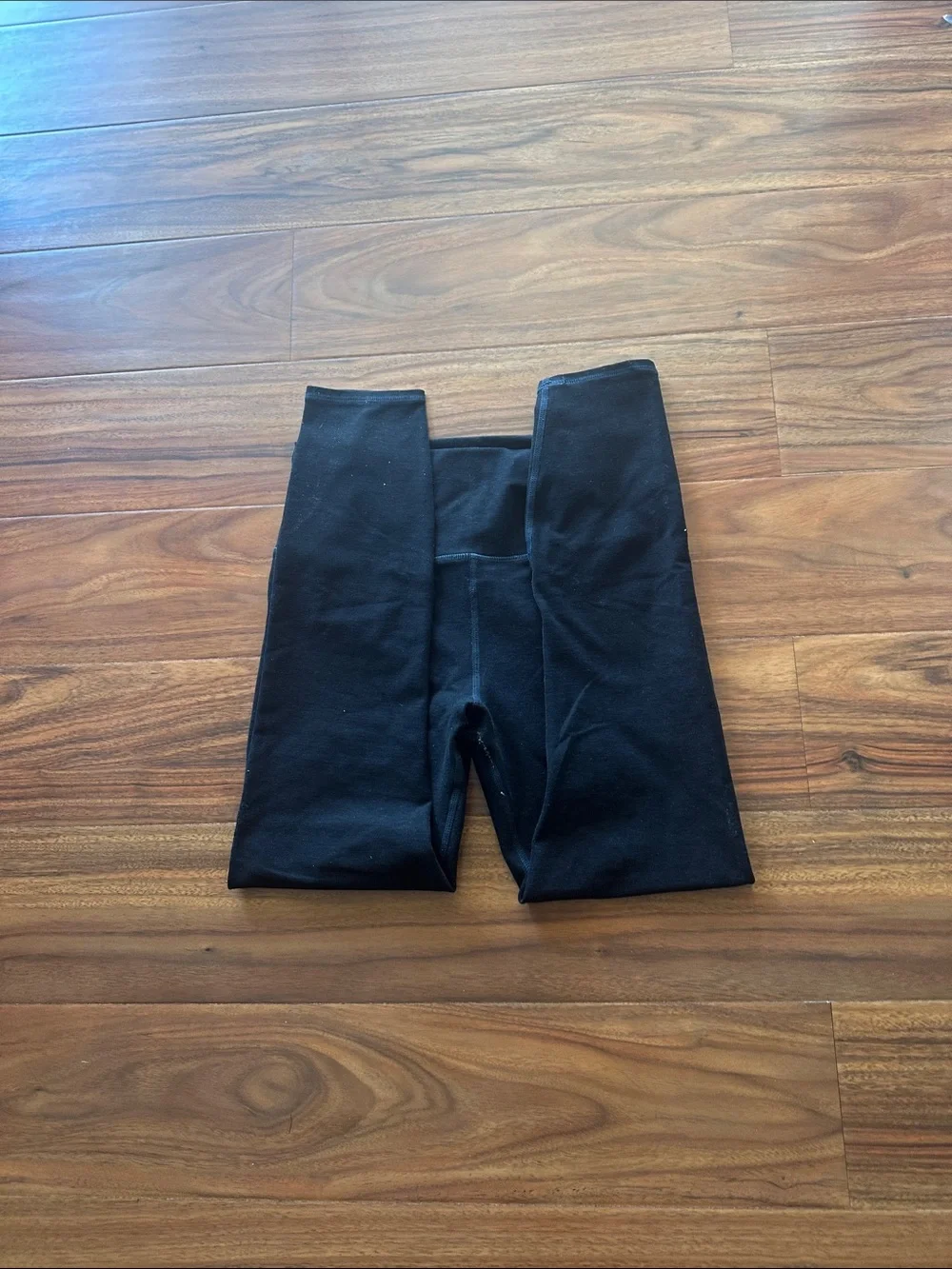 Vuori Women’s Black Clean Elevation Leggings - Picture 5 of 11